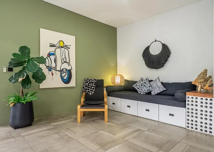 ヴィラ 121 - Modern 1br Near Batu Belig *