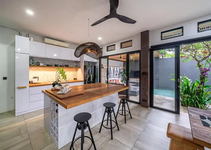121 - Modern 1br Near Batu Belig ヴィラ スミニャック
